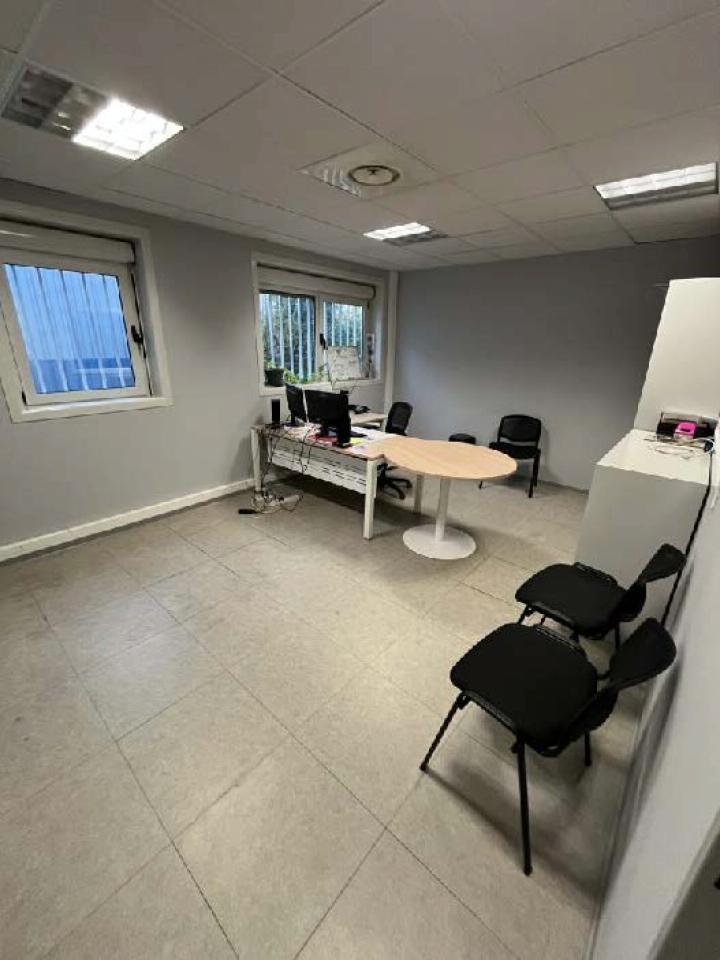 Local d'activité Gallargues-le-Montueux 713m² Location local d'activité Gallargues-le-Montueux Gard OLACT2428578 15